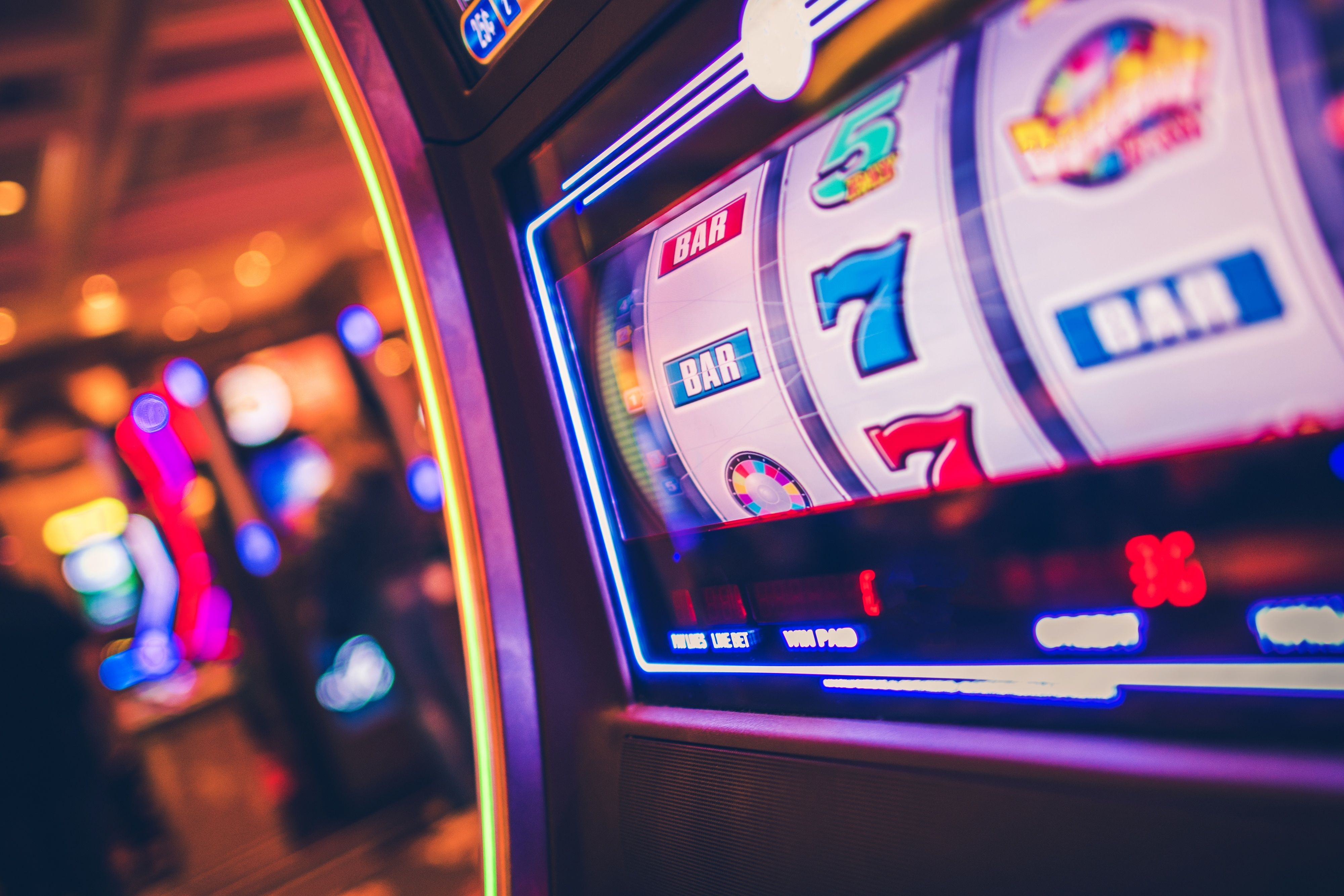 kilatbet login live-dealer studio with professional dealers and HD video feed